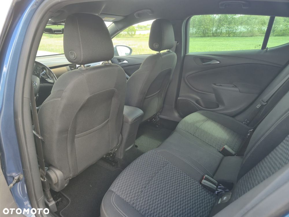 Opel Astra 1.4 Turbo Start/Stop Dynamic - 10