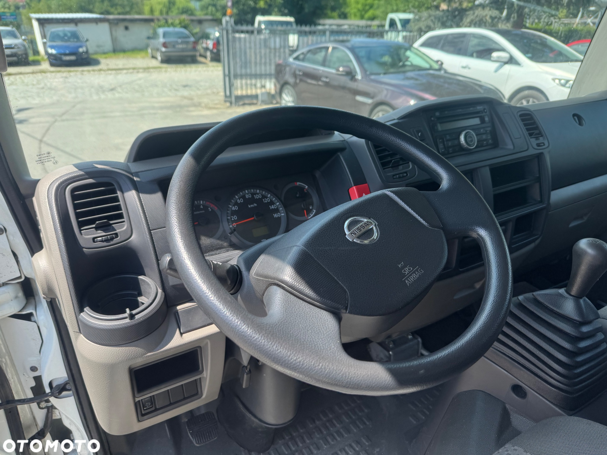 Nissan Cabstar 35-14 - 8