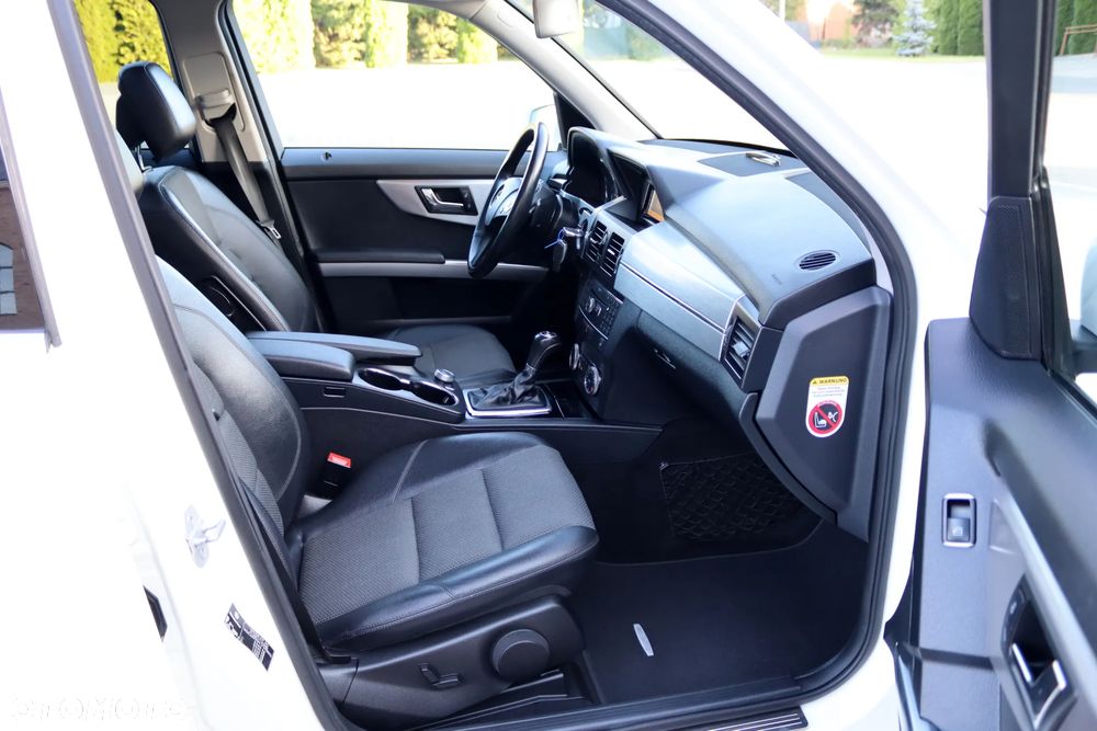 Mercedes-Benz GLK 220 CDI 4Matic (BlueEFFICIENCY) 7G-TRONIC - 22