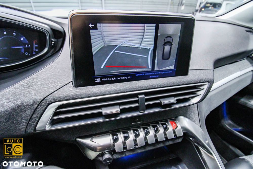 Peugeot 3008 1.2 PureTech Allure S&S EAT6 - 21