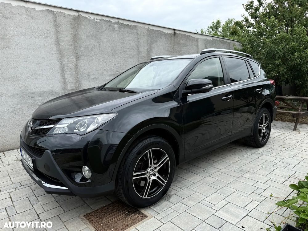 Toyota RAV4 2.2 D-4CAT 4WD Aut Executive - 2