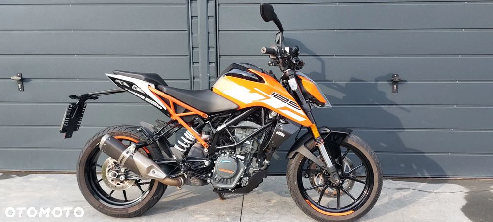 KTM Duke 125 - 22