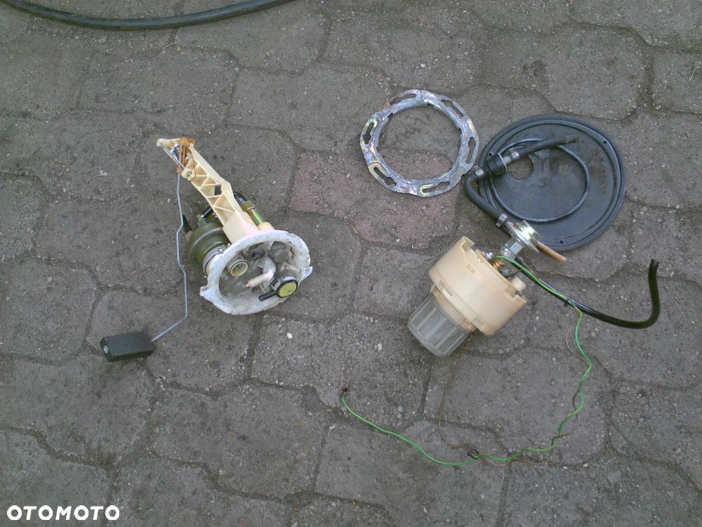Audi 100 c3 c4 zderzak fotele drzwi klapa lampy kanapa wnetrze boczki kokpit i inne silnik 1,8 oraz 2,3benzyna - 30