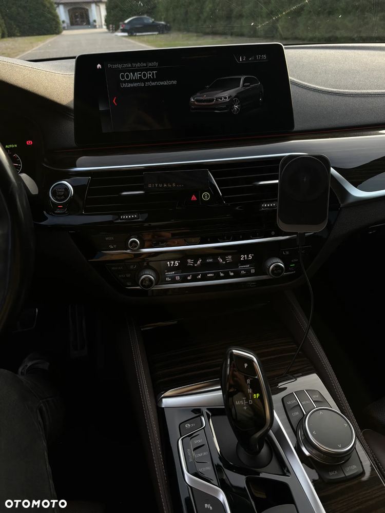 BMW Seria 5 540i xDrive M Sport sport - 39