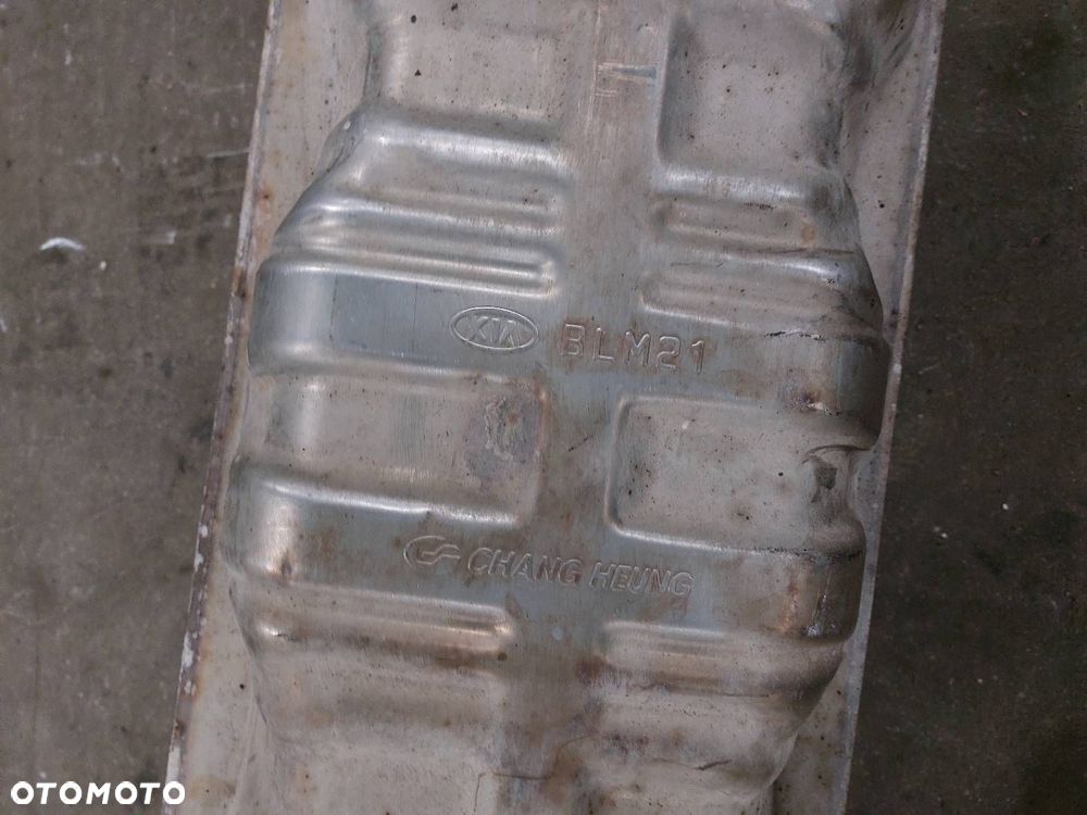 TŁUMIK WYDECH ŚRODKOWY + KOŃCOWY KIA SORENTO I 2.5 CRDI BLM21 - 6