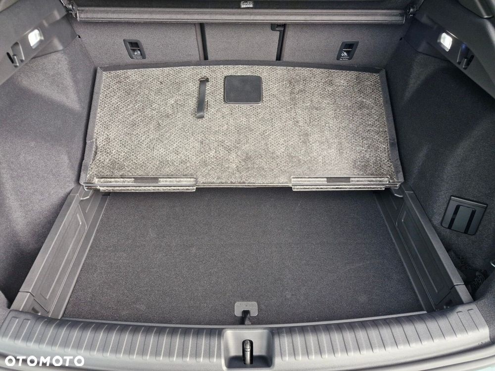 Audi Q4 e-tron - 34