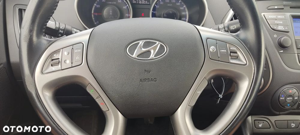 Hyundai ix35 blue 1.6 2WD Finale Silver - 11