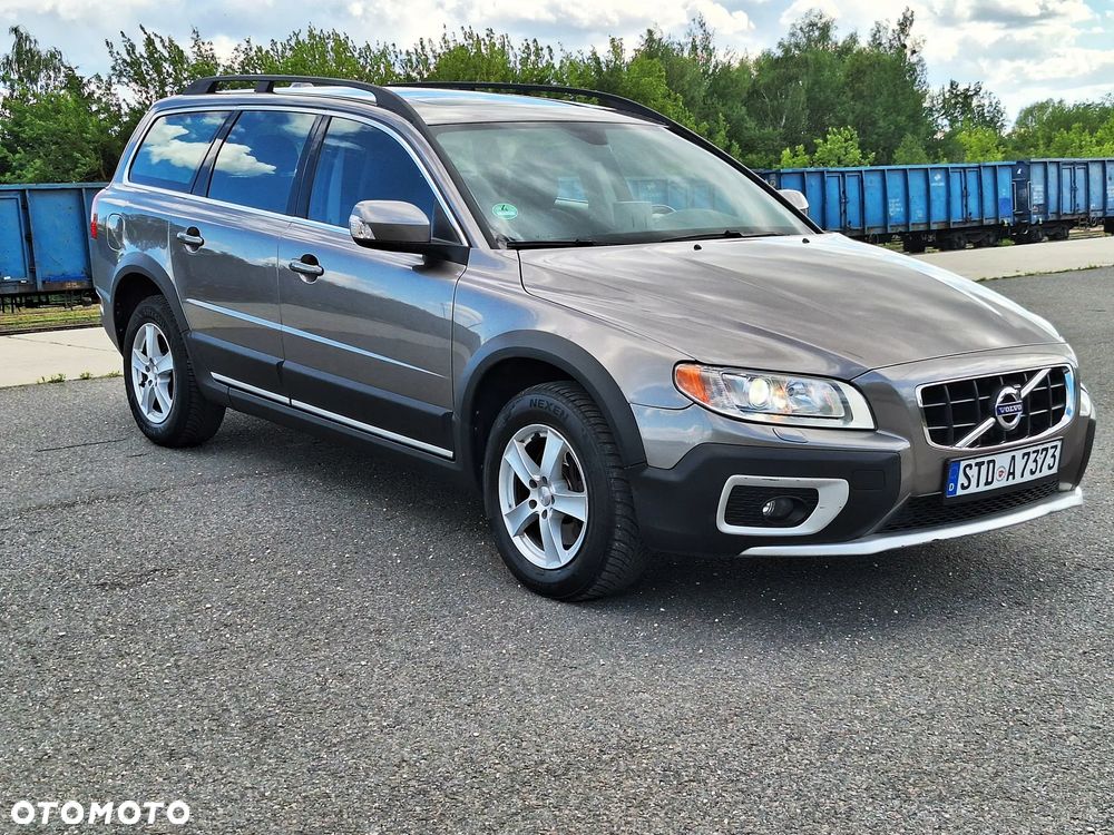 Volvo XC 70 D5 AWD Kinetic - 28