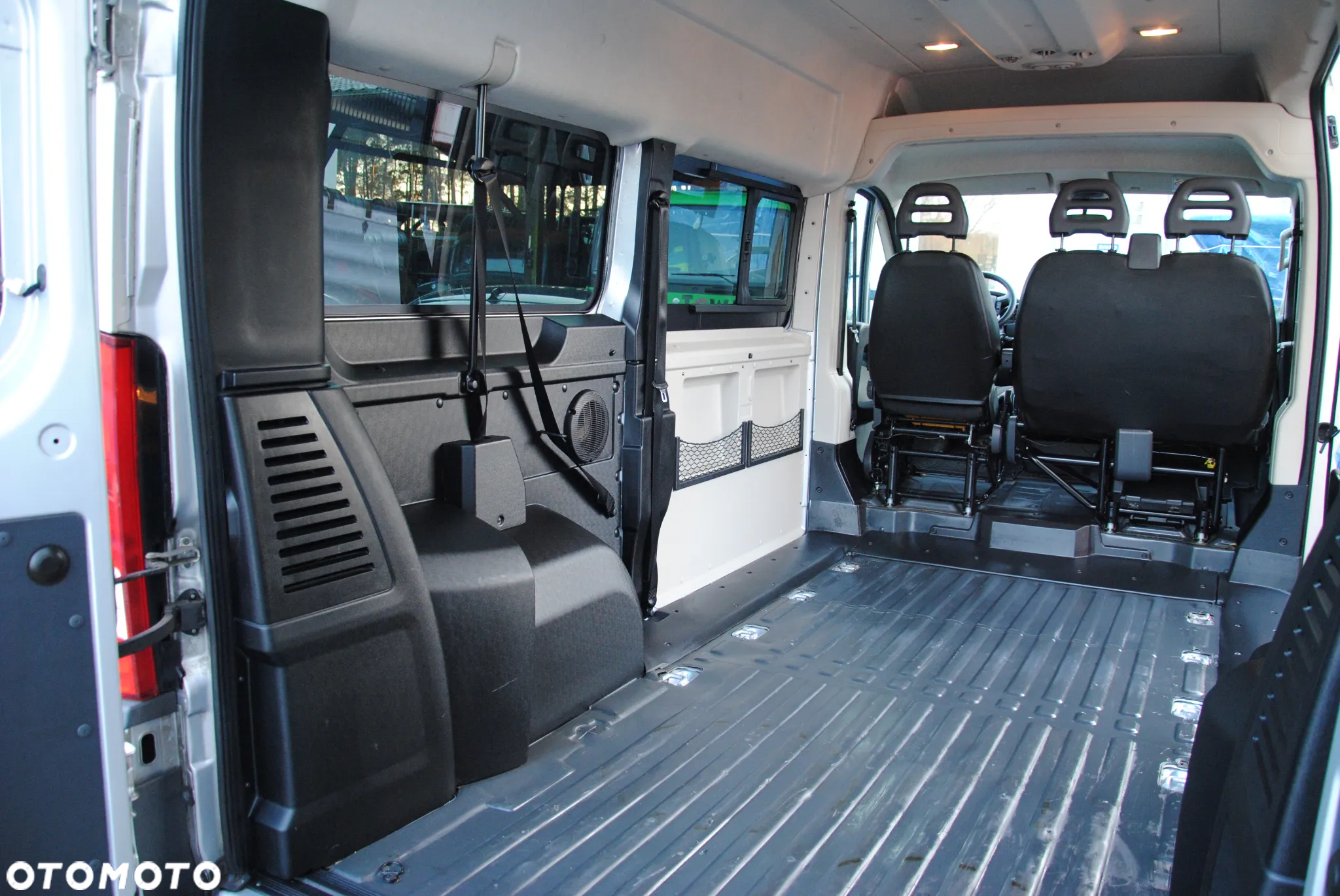 Peugeot Boxer HDi 333 L2H2 Active - 18