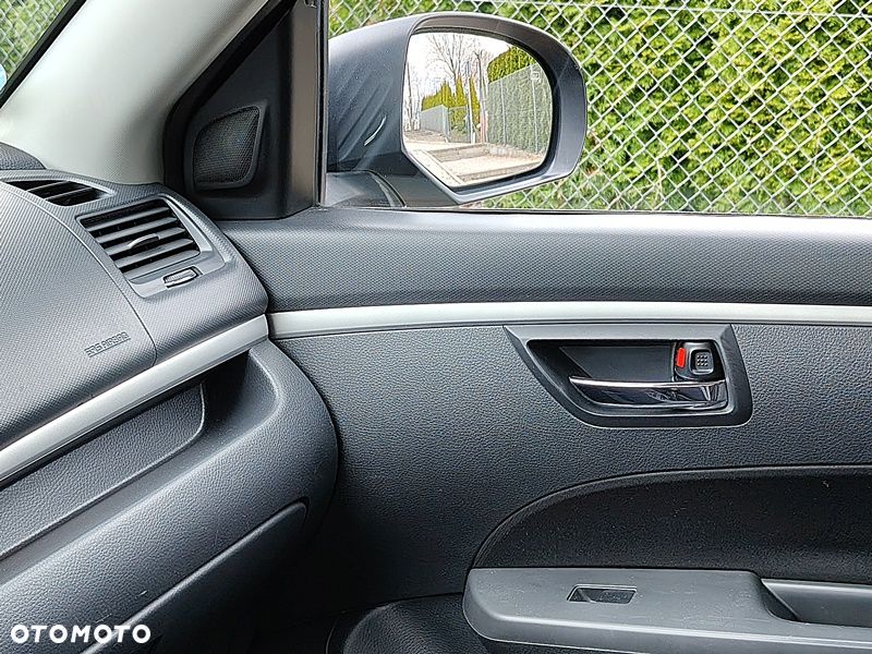 Suzuki Swift 1.2 BlackWhite - 21