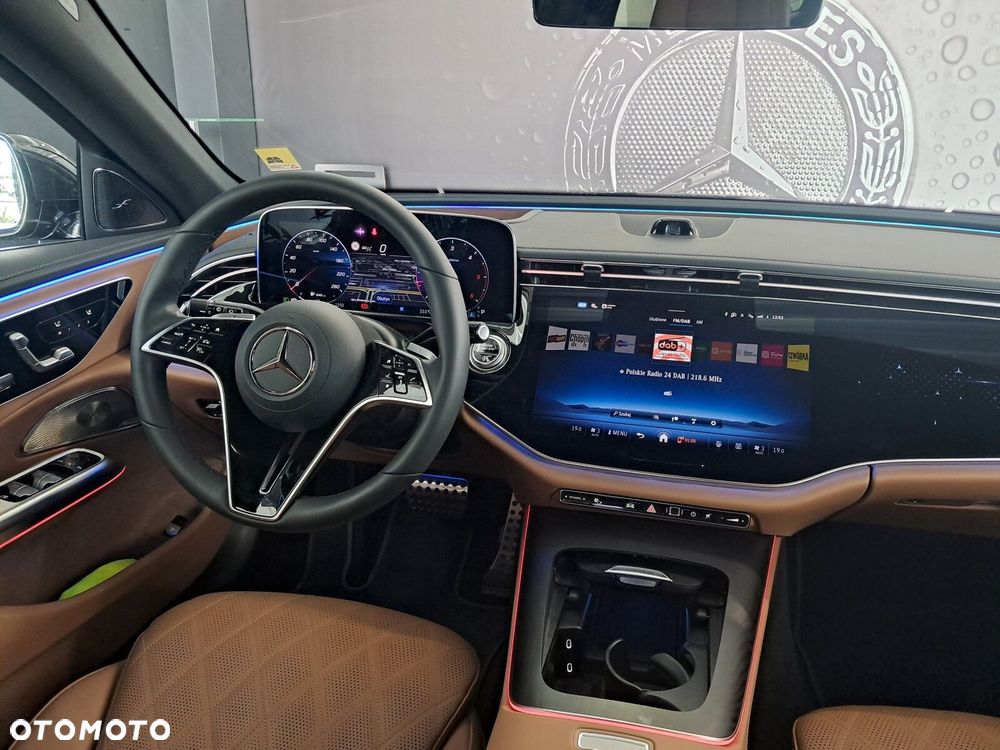 Mercedes-Benz Klasa E 220 d mHEV 4-Matic All-Terrain Avantgarde 9G-Tronic - 36