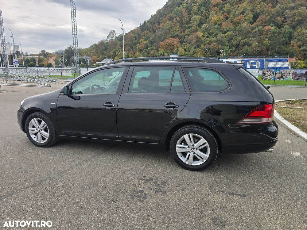 Volkswagen Golf - 3