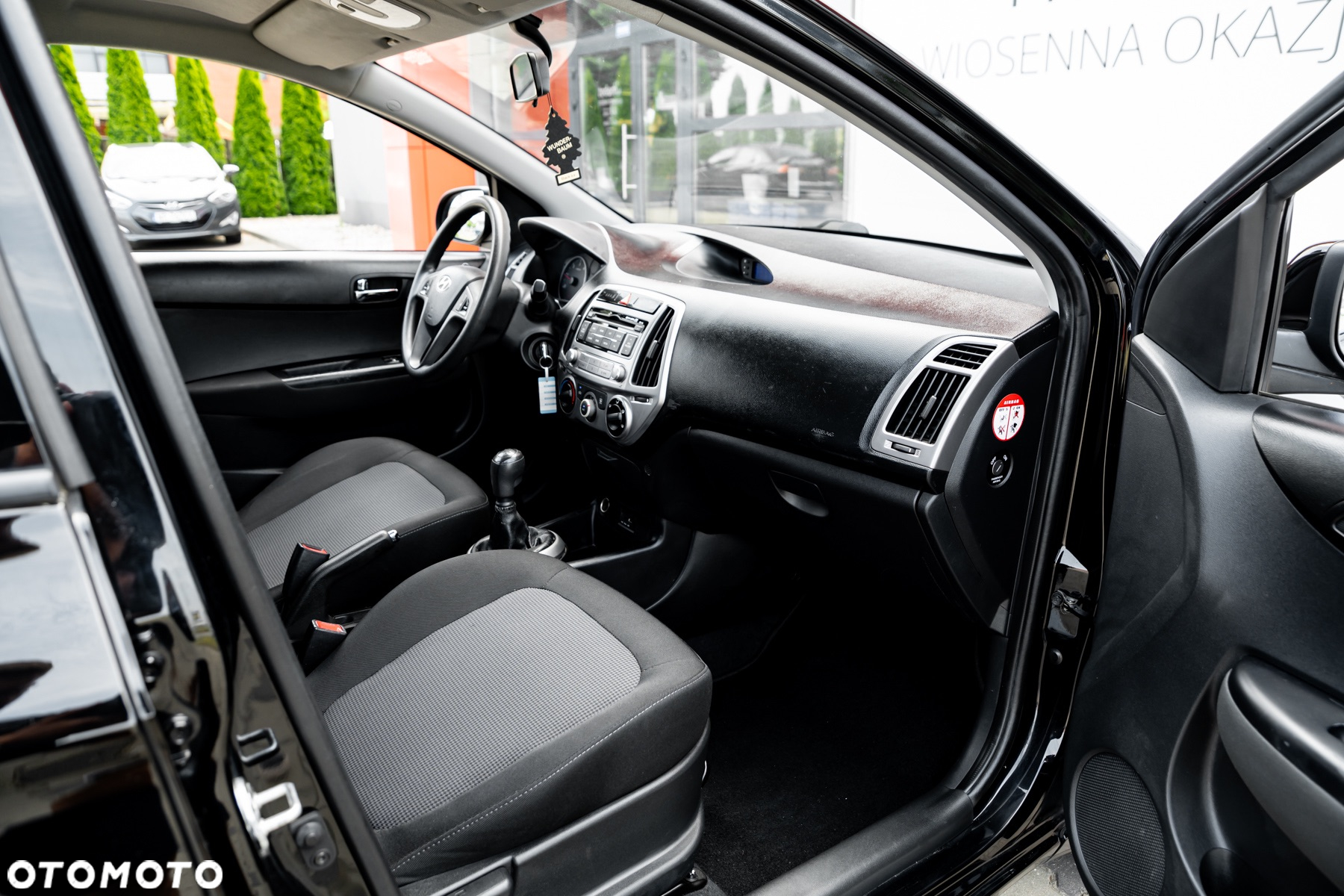 Hyundai i20 1.1 CRDi - 8