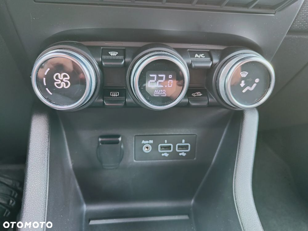 Renault Clio TCe 100 INTENS - 22