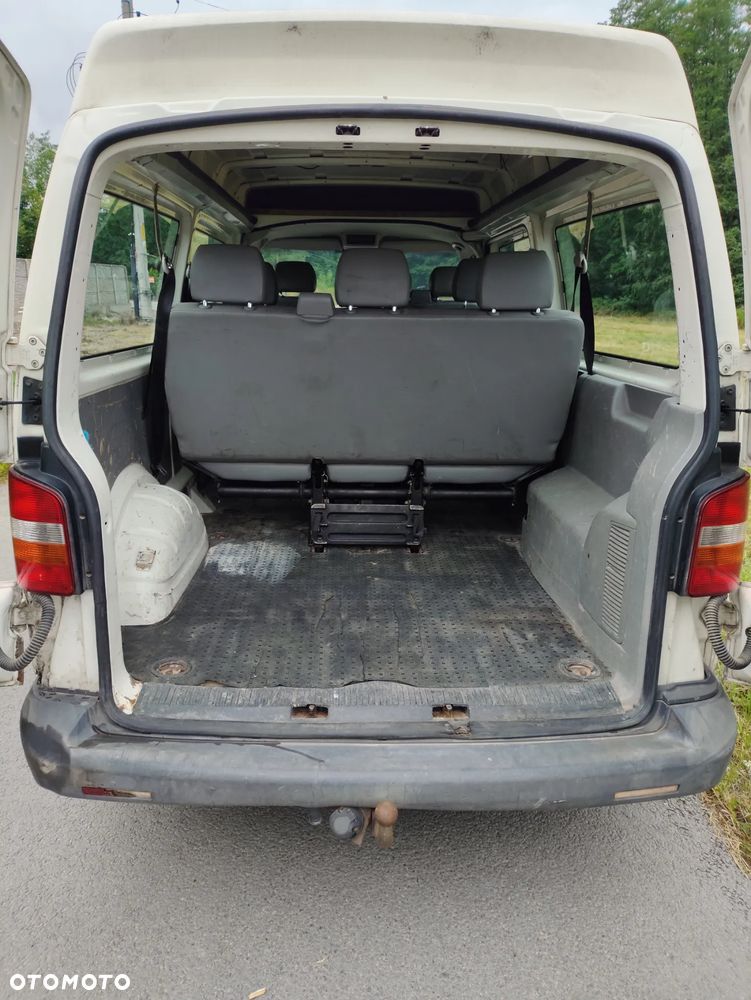 Volkswagen Transporter - 12