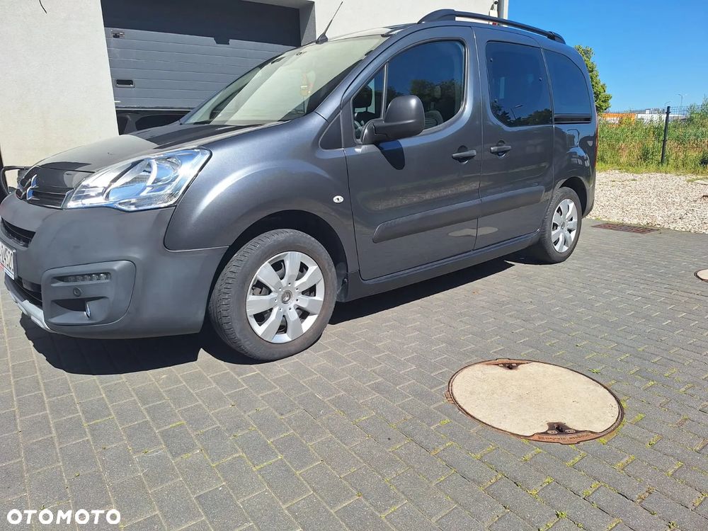 Citroën Berlingo Multispace PureTech 110 SHINE - 3