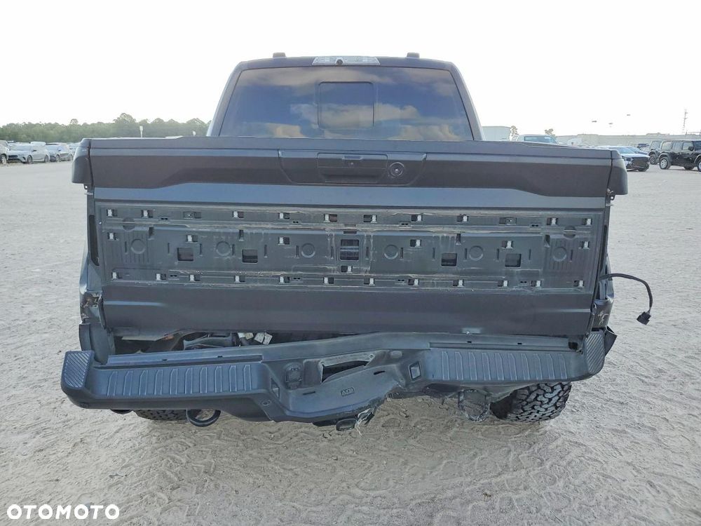 Ford F150 - 6