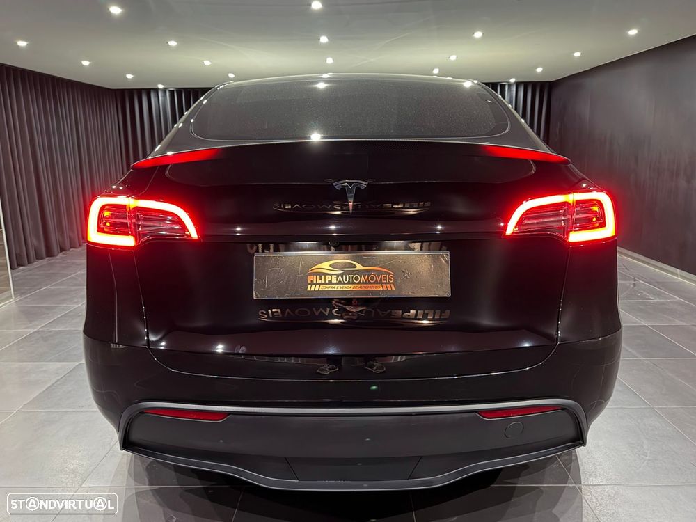 Tesla Model Y Performance Dual Motor AWD - 7