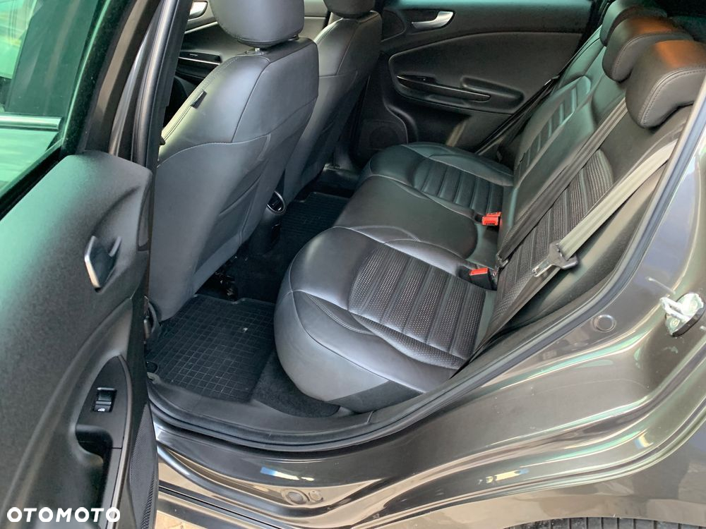 Alfa Romeo Giulietta 1.6 JTDM Sprint TCT - 25