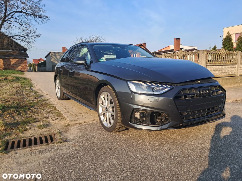 Audi A4 Avant 45 TFSI quattro S tronic - 2