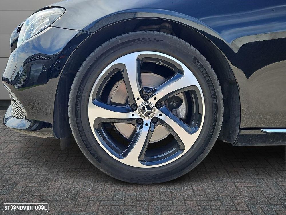 Mercedes-Benz E 220 d Avantgarde - 10