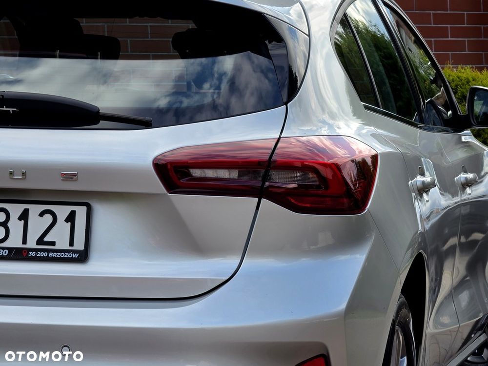 Ford Focus 1.0 EcoBoost STart-Stopp-System TITANIUM - 22