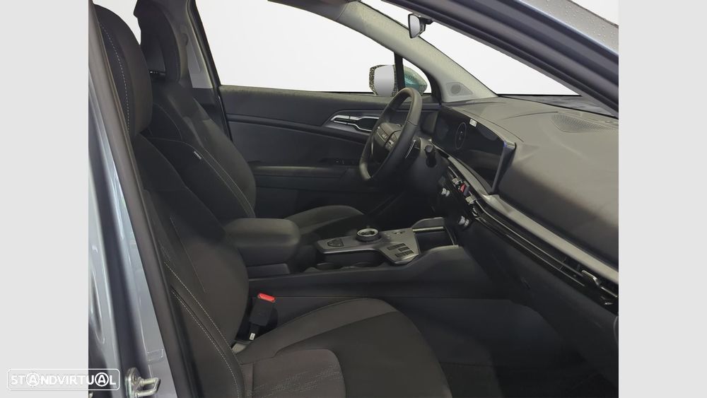 Kia Sportage 1.6 T-GDi HEV Drive - 14