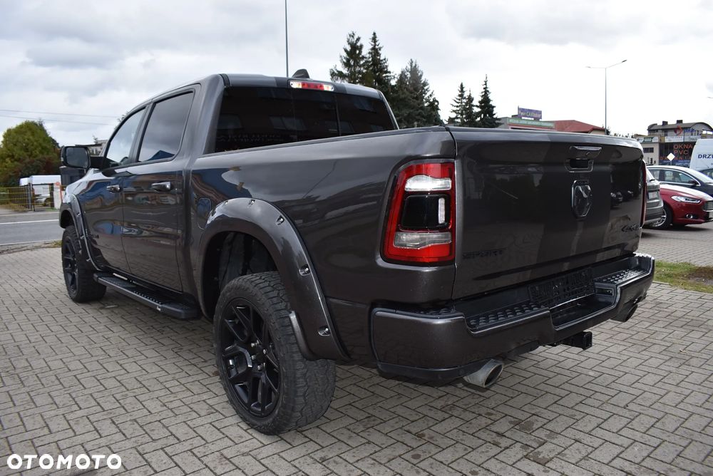 Dodge RAM 1500 5.7 4x4 - 6