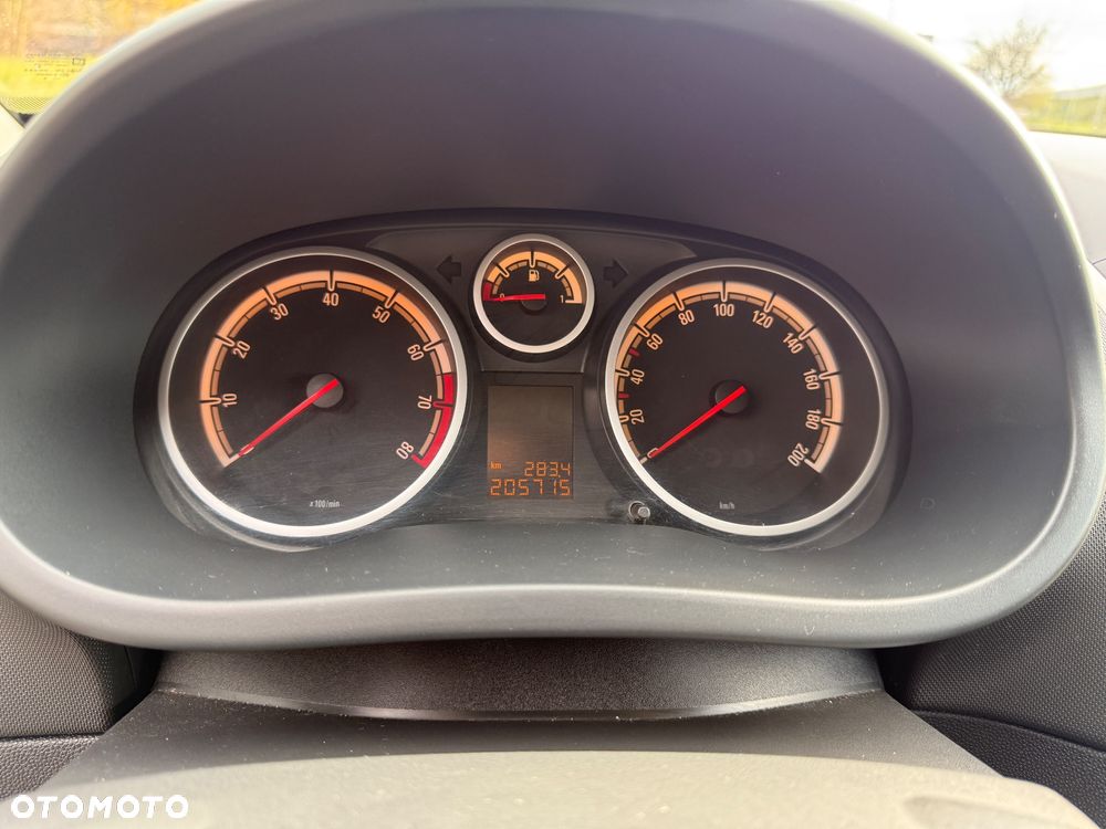 Opel Corsa 1.4 16V Color Edition - 17