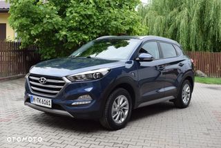 Hyundai Tucson blue 1.6 GDi 2WD Navi