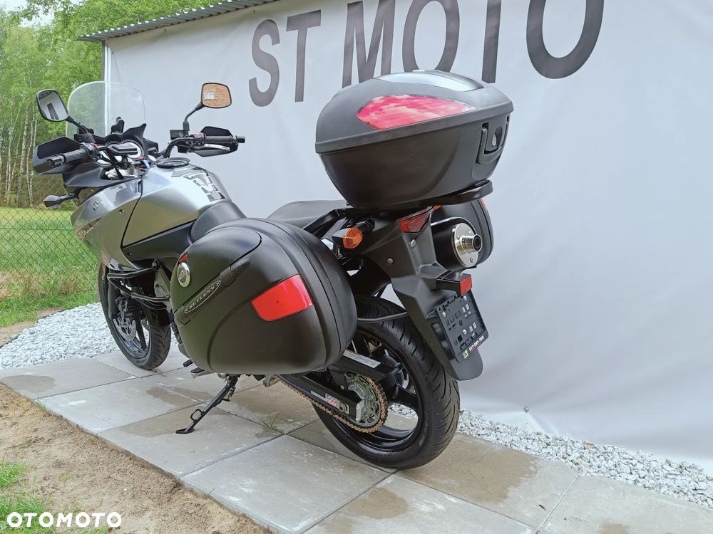 Suzuki DL - 6