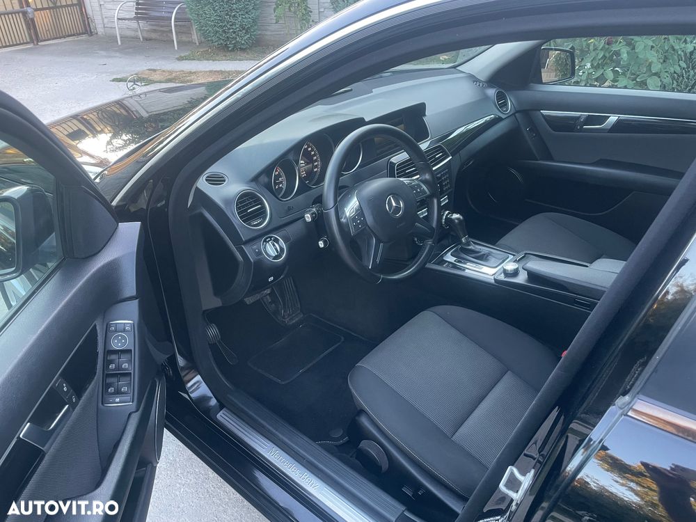Mercedes-Benz C - 18