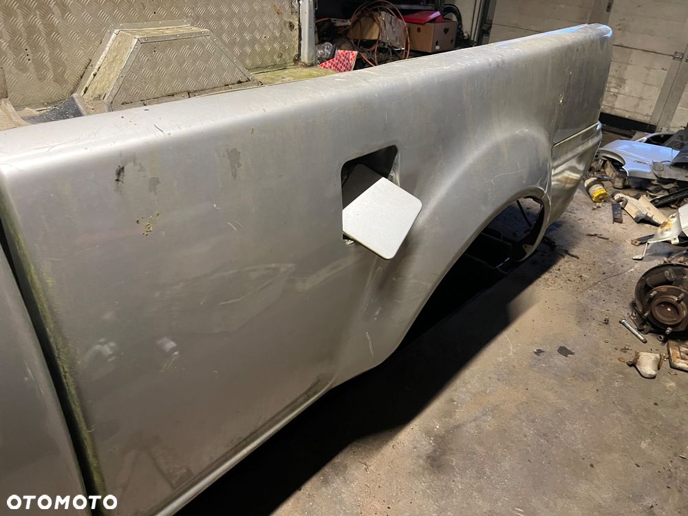 Zabudowa dolna skrzynia ładunkowa tata xenon pojedyncza kabina 2.2dicor - 2