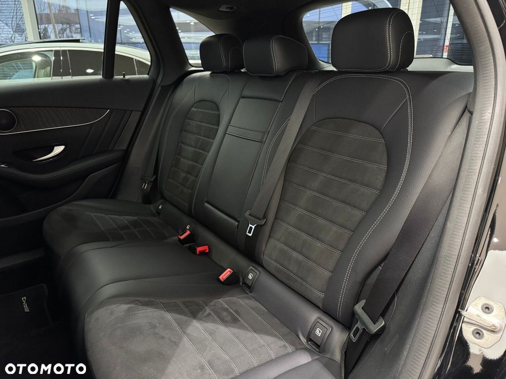 Mercedes-Benz GLC - 13