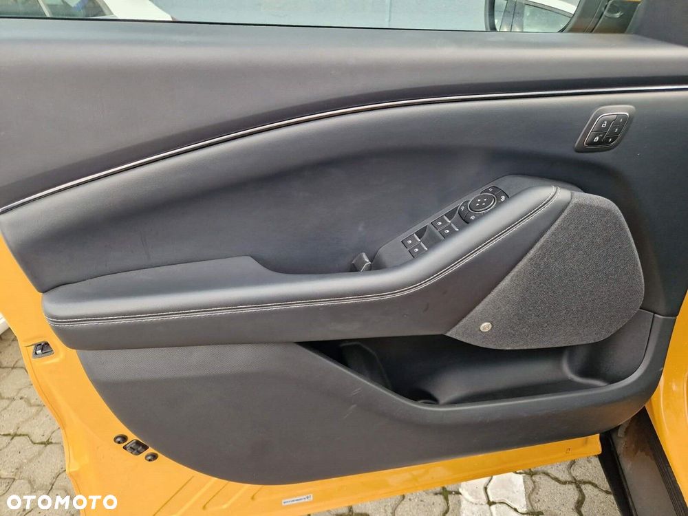 Ford Mustang Mach-E 75kWh RWD - 19