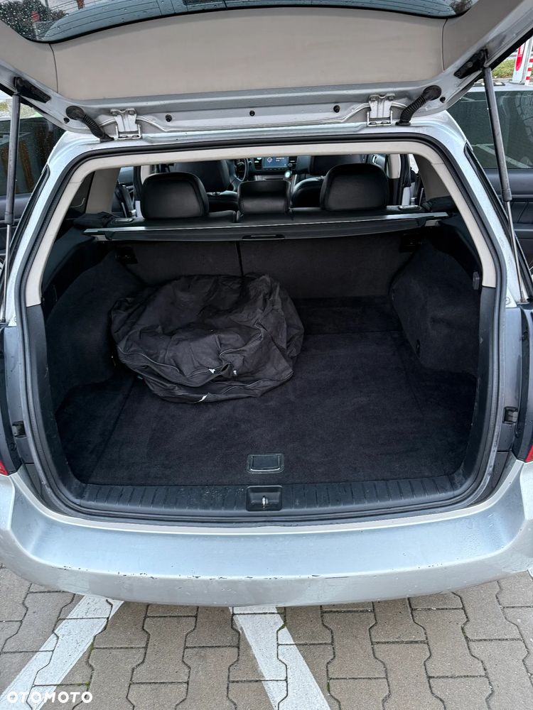 Subaru Legacy 2.5i AT - 21