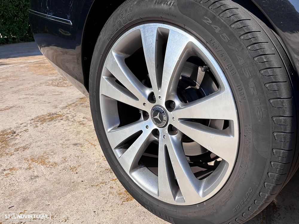 Mercedes-Benz E 220 T BlueTEC Avantgarde - 5