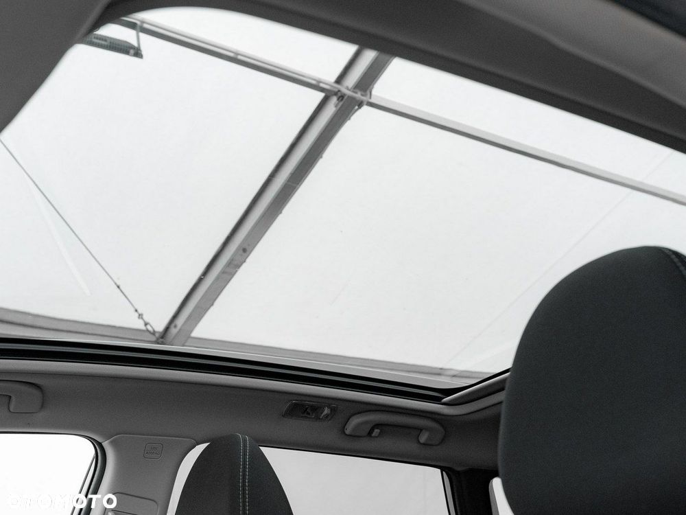 Nissan Qashqai 1.3 DIG-T N-Connecta DCT - 31