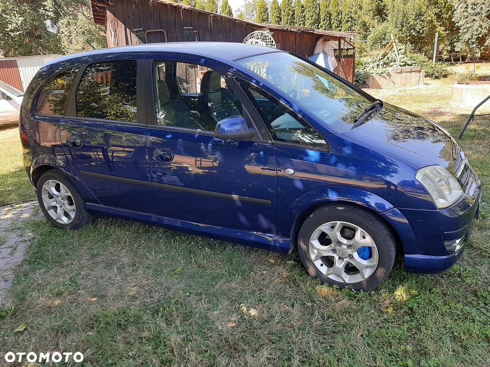 Opel Meriva 1.7 CDTI Cosmo - 3