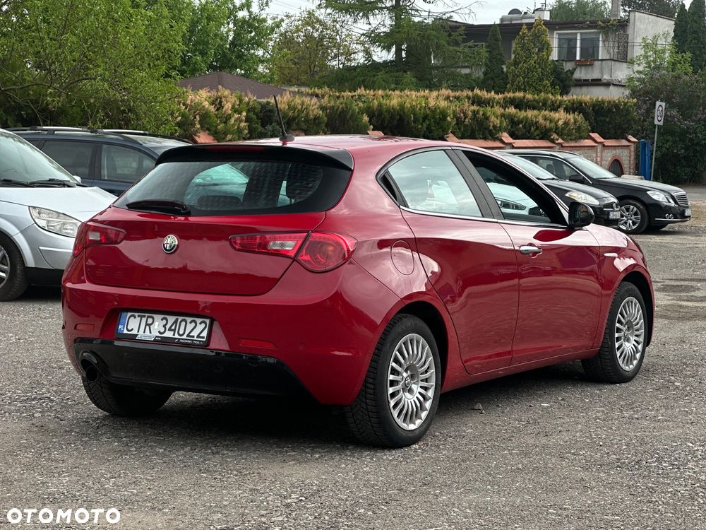 Alfa Romeo Giulietta 1.6 JTDM - 2