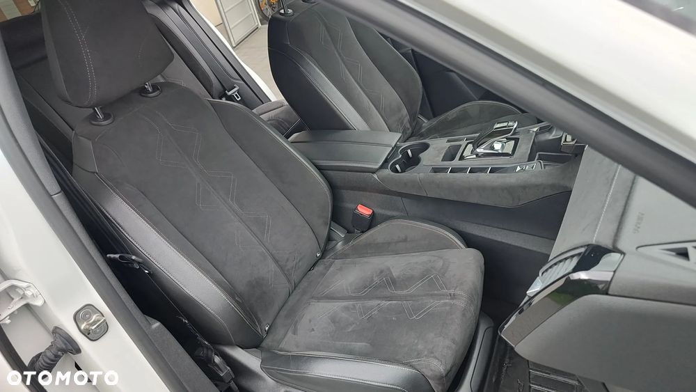 DS Automobiles DS 7 Crossback 1.6 E-Tense 4x4 Performance Line + - 20