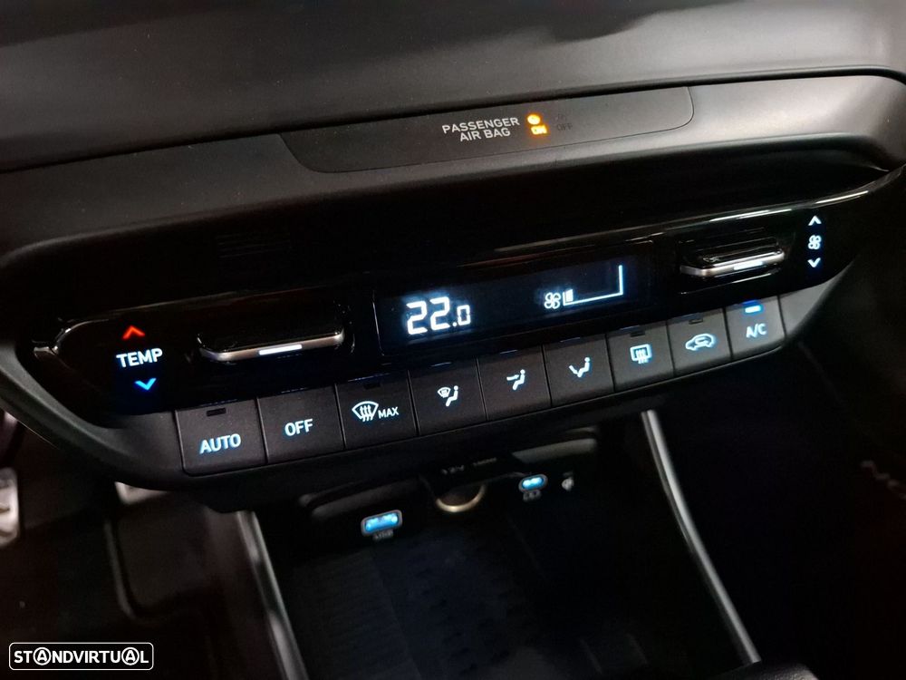 Hyundai Bayon 1.0 T-GDI Premium DCT - 19