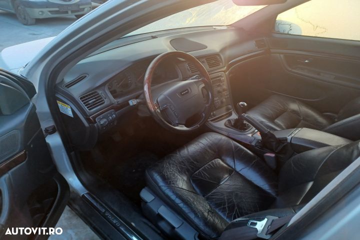 Capota portbagaj Volvo S80 1 [1998 - 2006] Sedan 2.4 AT (170 hp) - 7