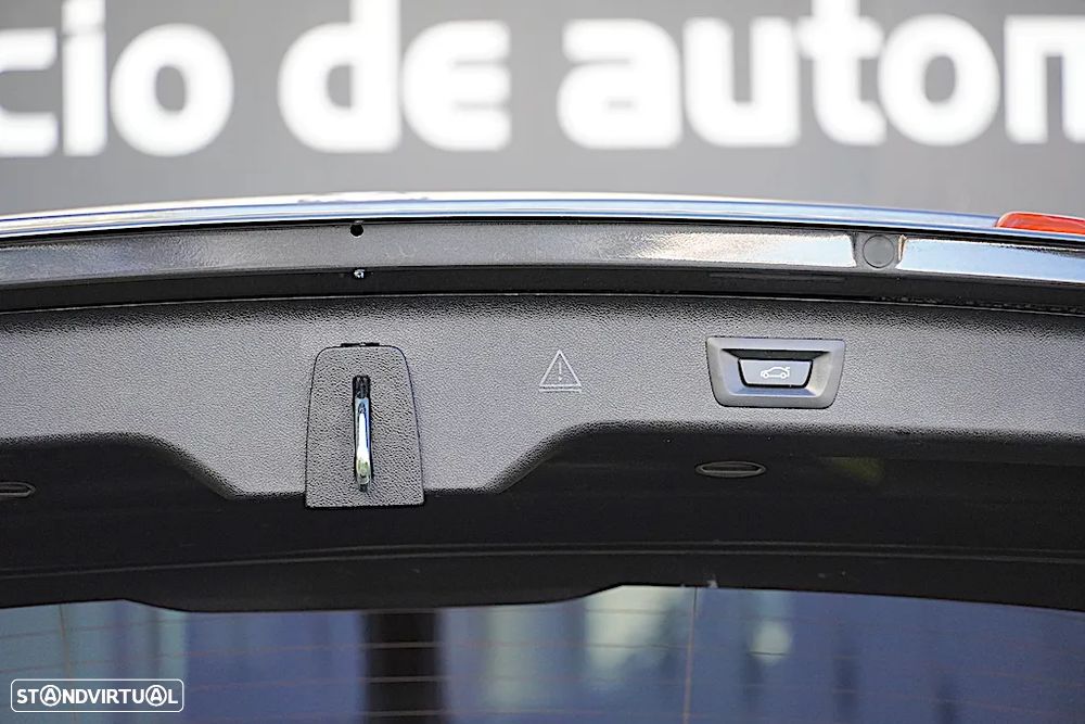 BMW 520 d Pack M Auto - 19