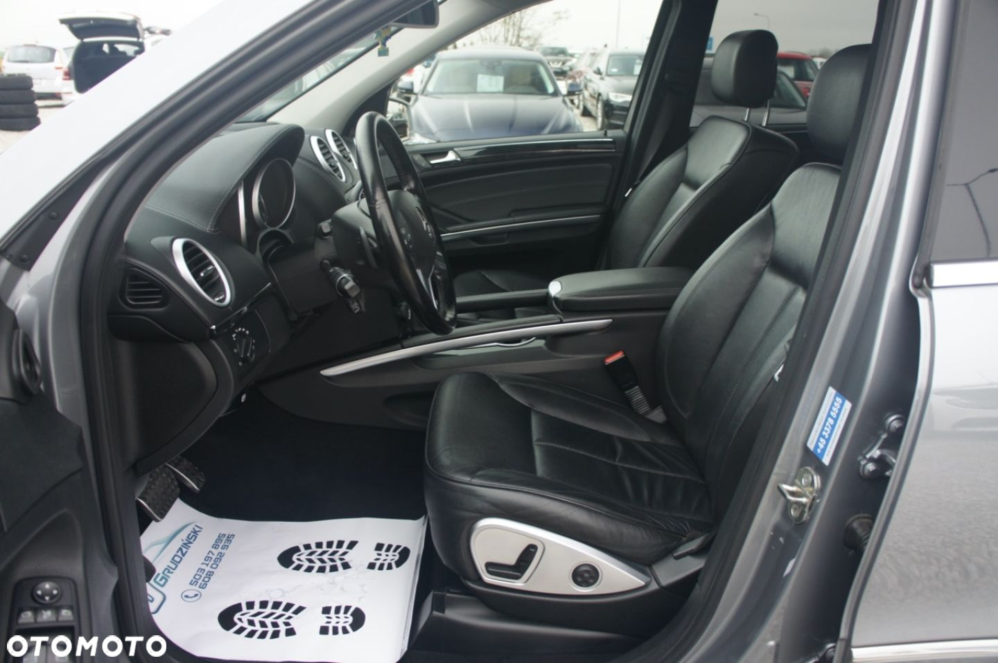 Mercedes-Benz GL - 10
