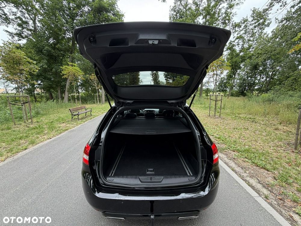 Peugeot 308 - 24