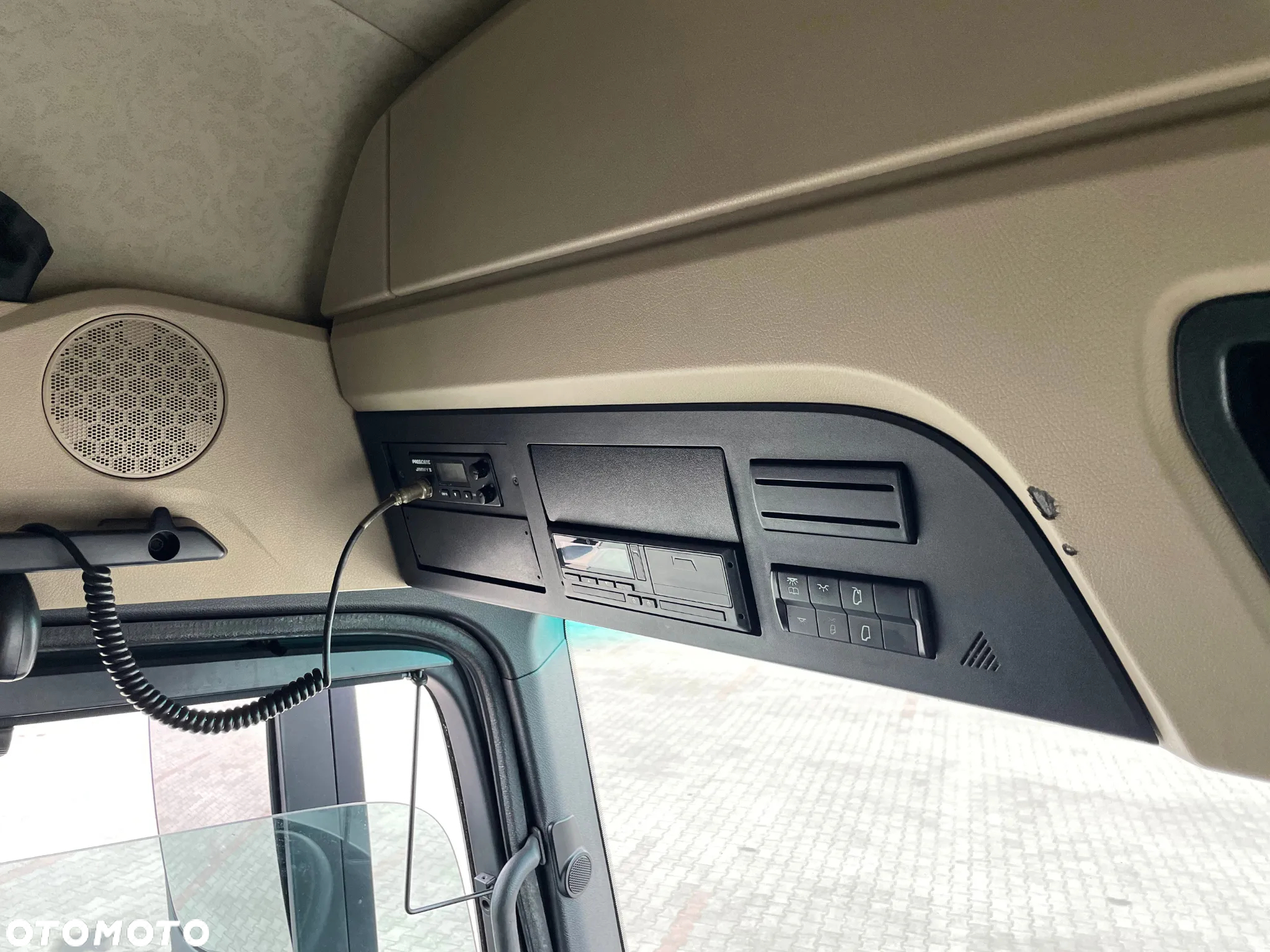Mercedes-Benz ACTROS 1845 / STANDARD / SALON PL - 9