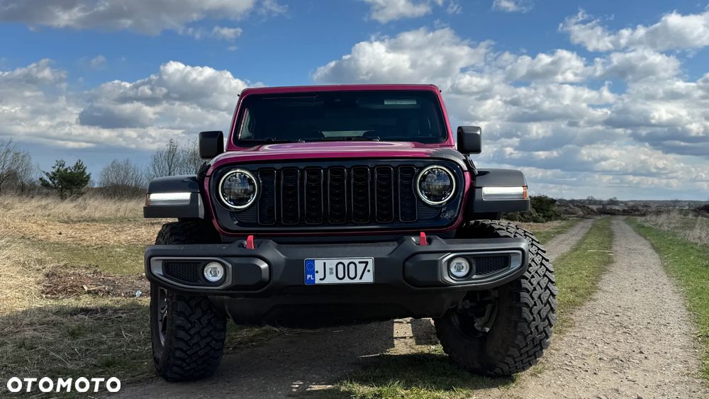Jeep Wrangler - 4