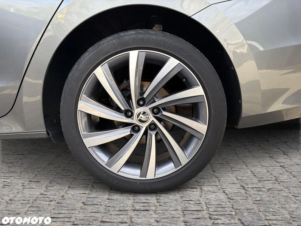 Skoda Octavia 2.0 TDI Style DSG - 18
