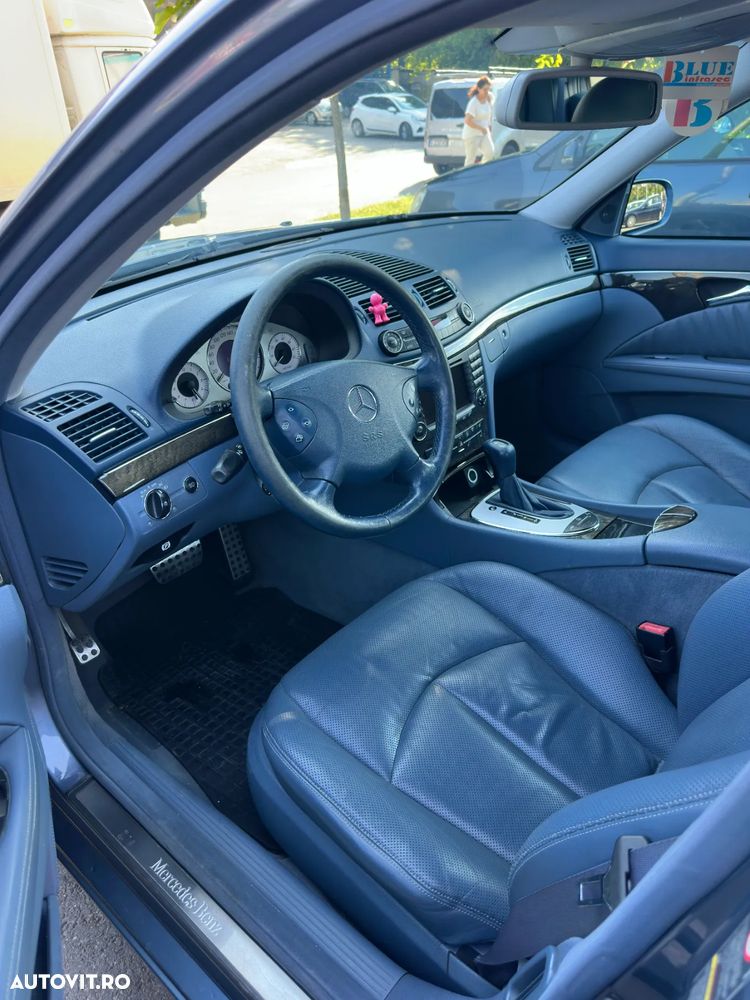 Mercedes-Benz E 320 4-Matic Aut Avantgarde - 2